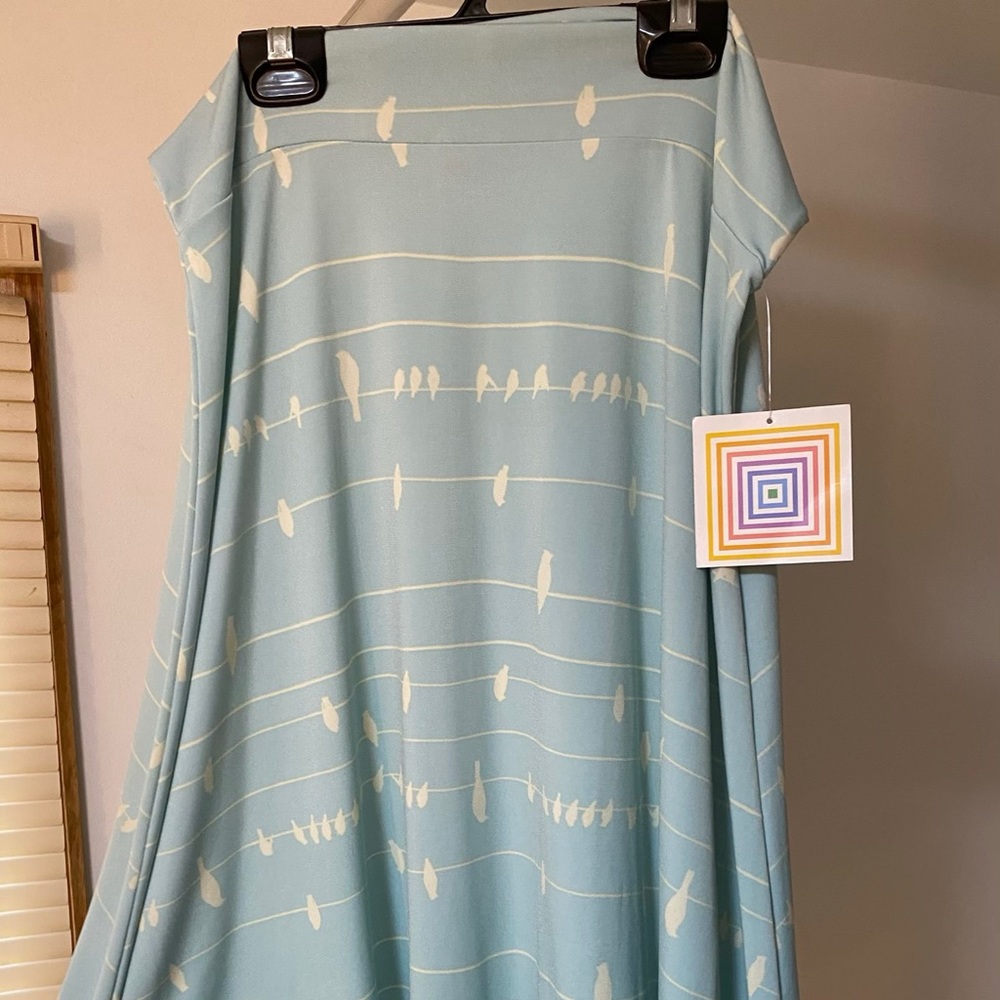 Lularoe Azure Skirt XL in bird on a wire print